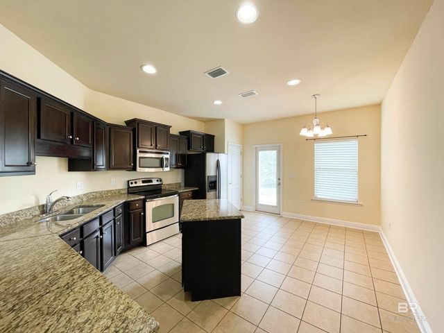 10588 Dunmore Drive, Daphne, AL 36526