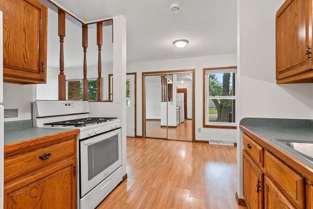 908 GEORGIA STREET, Oshkosh, WI 54902