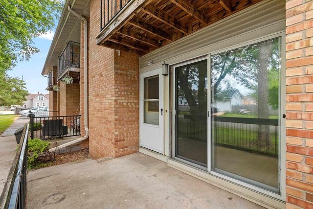 908 GEORGIA STREET, Oshkosh, WI 54902