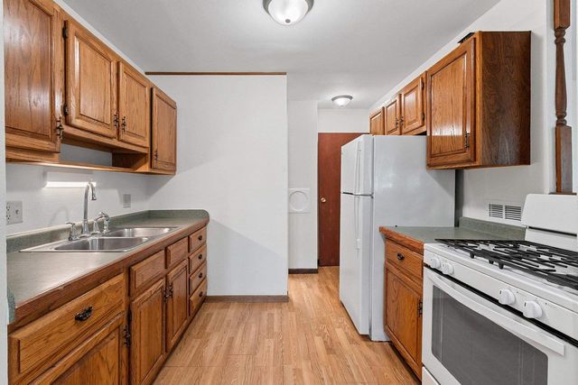 908 GEORGIA STREET, Oshkosh, WI 54902