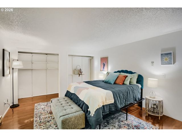 7136 Sw MURRAY Blvd 109, Beaverton, OR 97008