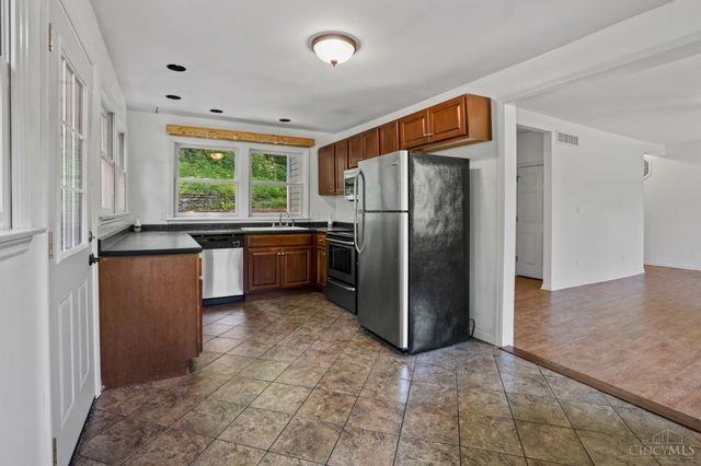 7061 Clough Pike, Anderson Twp, OH 45244