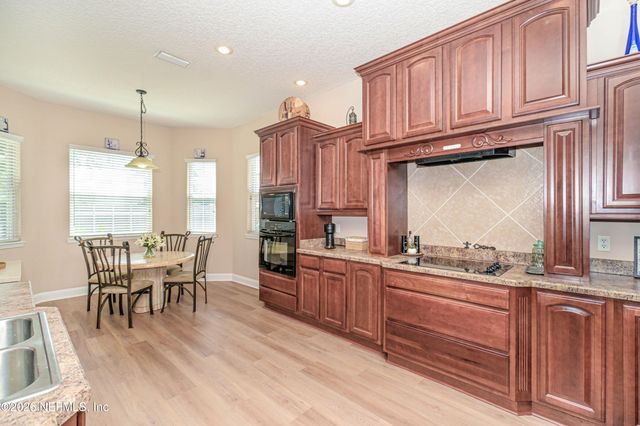 1296 COPPER CREEK Drive, Macclenny, FL 32063