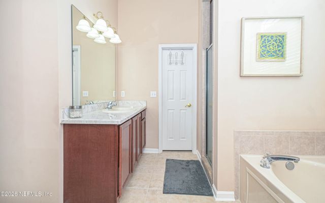 1296 COPPER CREEK Drive, Macclenny, FL 32063