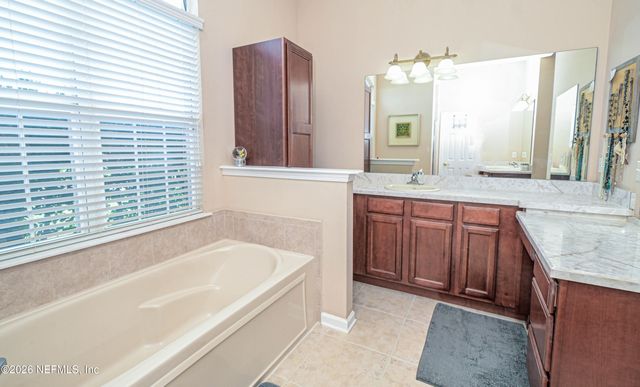 1296 COPPER CREEK Drive, Macclenny, FL 32063