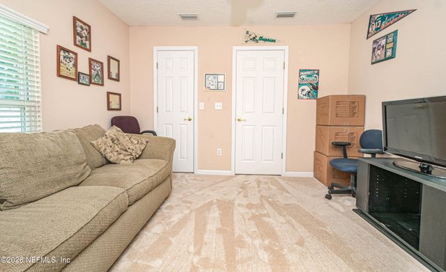 1296 COPPER CREEK Drive, Macclenny, FL 32063