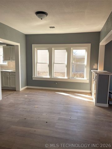 652 12th NW, Ardmore, OK 73401