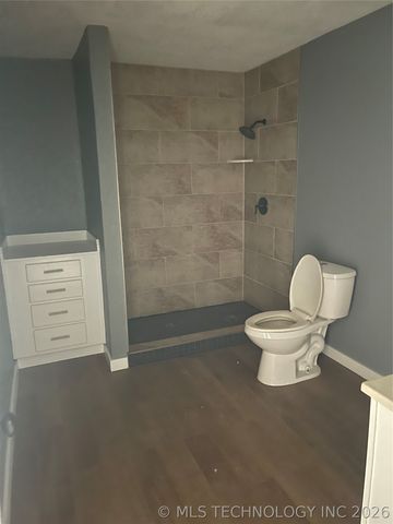 652 12th NW, Ardmore, OK 73401