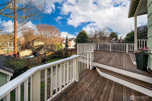 1522 3rd Avenue W, Seattle, WA 98119