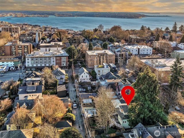1522 3rd Avenue W, Seattle, WA 98119