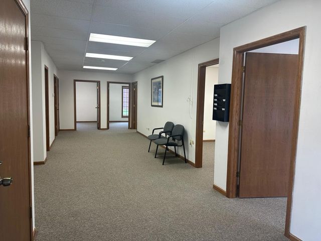 1440 Maple Avenue 7A-8A, Lisle, IL 60532
