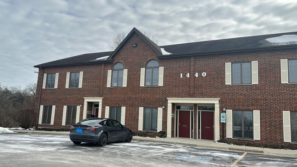 1440 Maple Avenue 7A-8A, Lisle, IL 60532