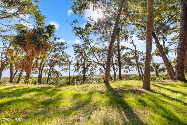 2014 Bluff Villas Road, St. Helena Island, SC 29920