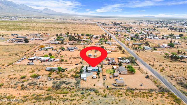 9825 Playground Lane, Las Cruces, NM 88012