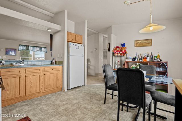 9825 Playground Lane, Las Cruces, NM 88012