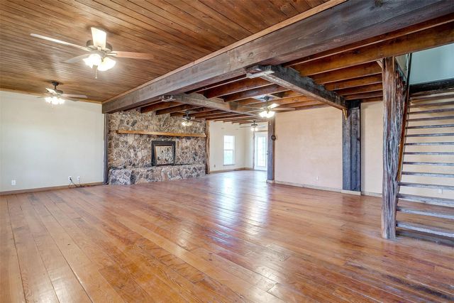2040 Erwin Road, Poolville, TX 76487