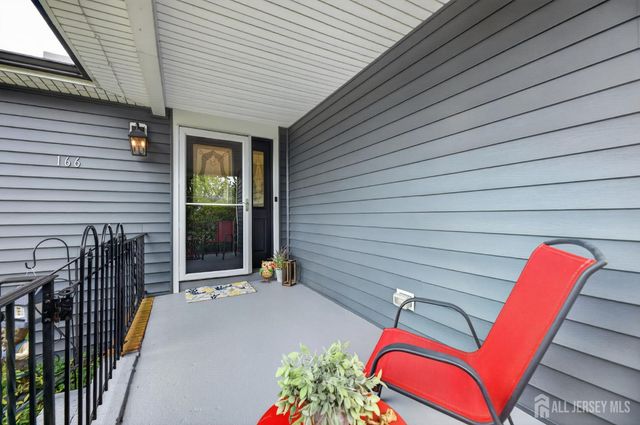 166 Burlington Avenue, Spotswood, NJ 08884