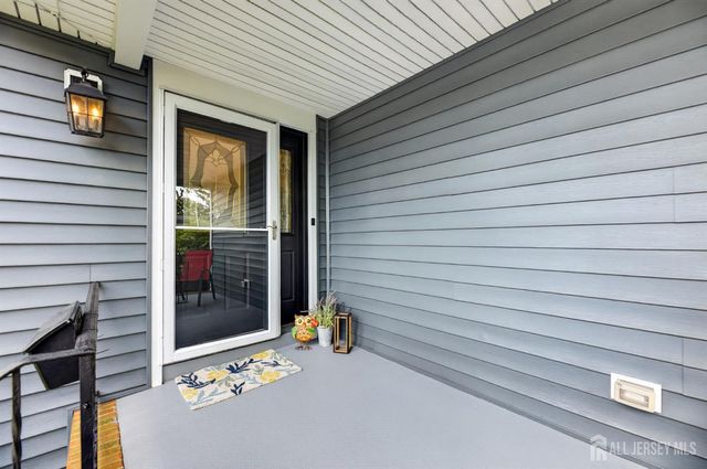 166 Burlington Avenue, Spotswood, NJ 08884