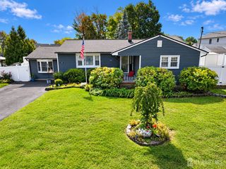 166 Burlington Avenue, Spotswood, NJ 08884