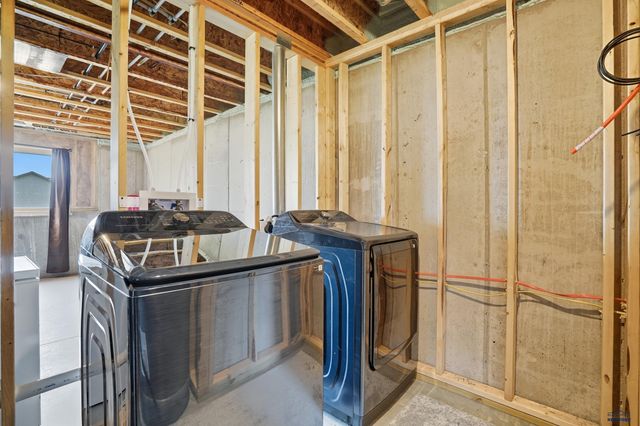 24010 BRIDLE RIDGE CT, Rapid City, SD 57701