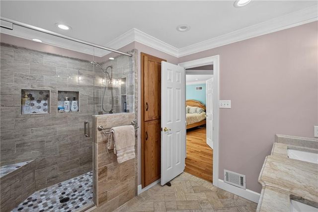 43 Bailey Drive SW, Lilburn, GA 30047