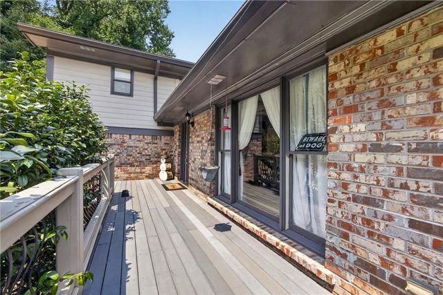 43 Bailey Drive SW, Lilburn, GA 30047