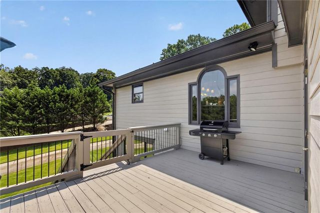 43 Bailey Drive SW, Lilburn, GA 30047