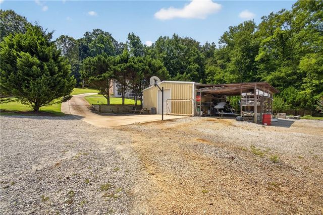 43 Bailey Drive SW, Lilburn, GA 30047