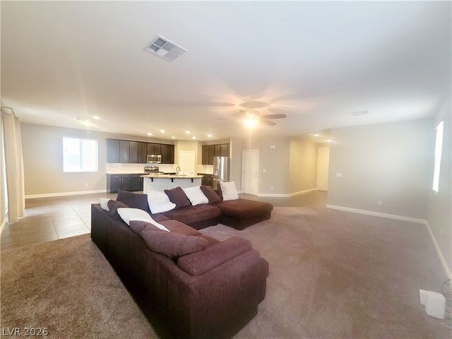 952 Pretty Fire Street, Las Vegas, NV 89178