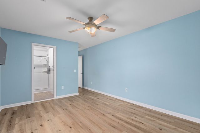 402 Chippendale Lane, Bonneau, SC 29431