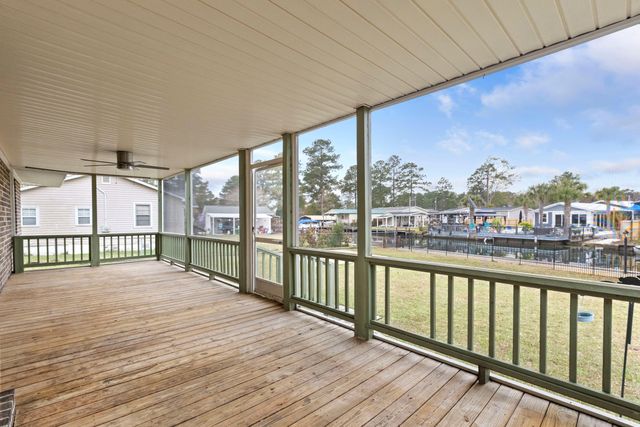 402 Chippendale Lane, Bonneau, SC 29431