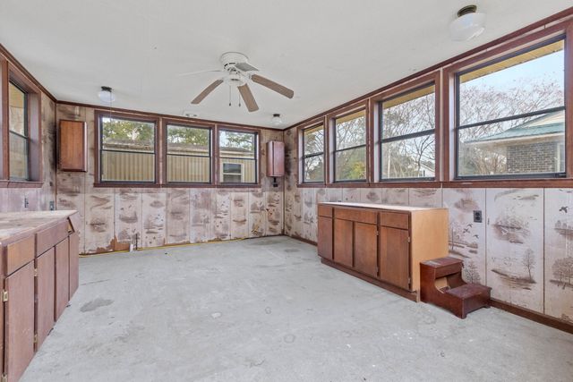 402 Chippendale Lane, Bonneau, SC 29431