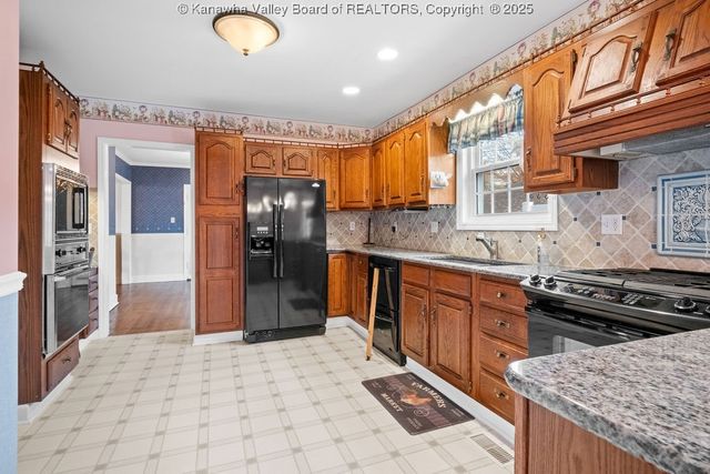 4601 Se Noyes Avenue, Charleston, WV 25304