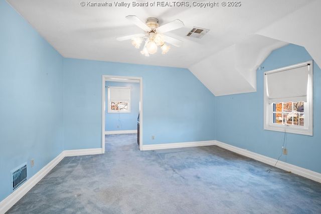 4601 Se Noyes Avenue, Charleston, WV 25304