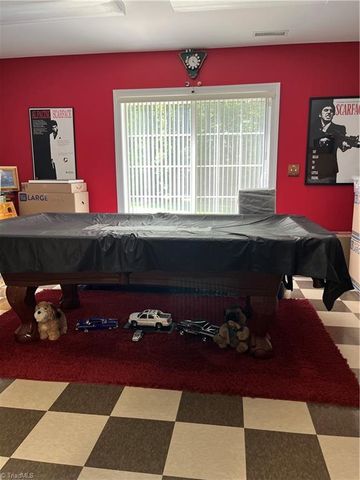 500 Merrybrook Court, Clemmons, NC 27012