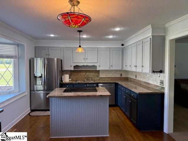 15 Fairlawn Circle, Greenville, SC 29617