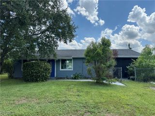 2252 11th CT, Lehigh Acres, FL 33936