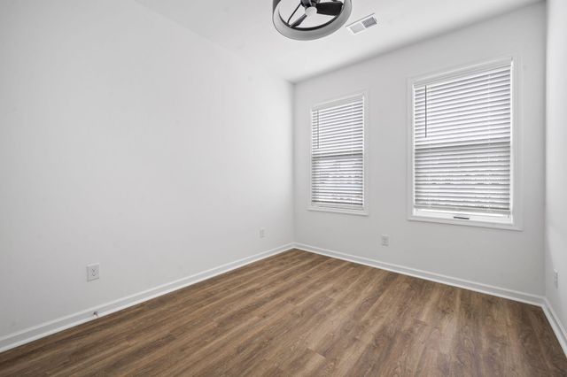 762 Blueway Avenue, Summerville, SC 29486