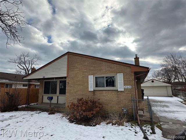 21624 Winshall Street, Saint Clair Shores, MI 48081