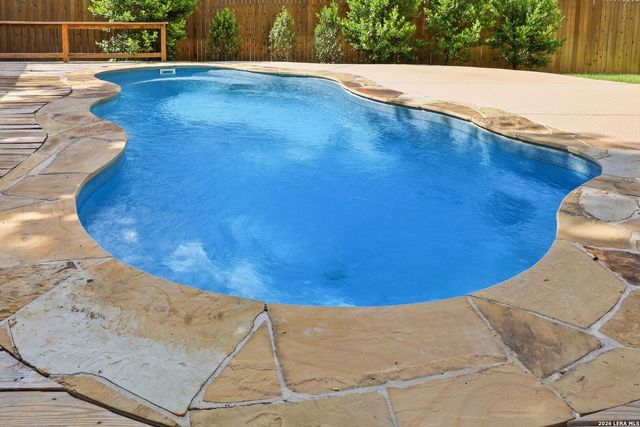 7602 Mission Hvn, Boerne, TX 78015