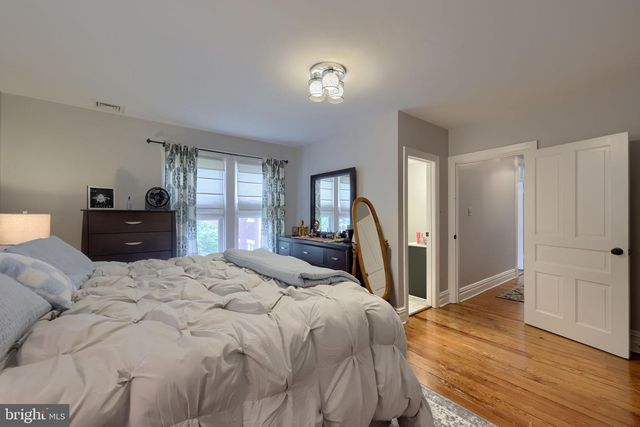 2018 MARIETTA AVE, Lancaster, PA 17603