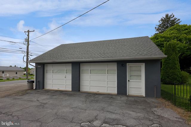 2018 MARIETTA AVE, Lancaster, PA 17603