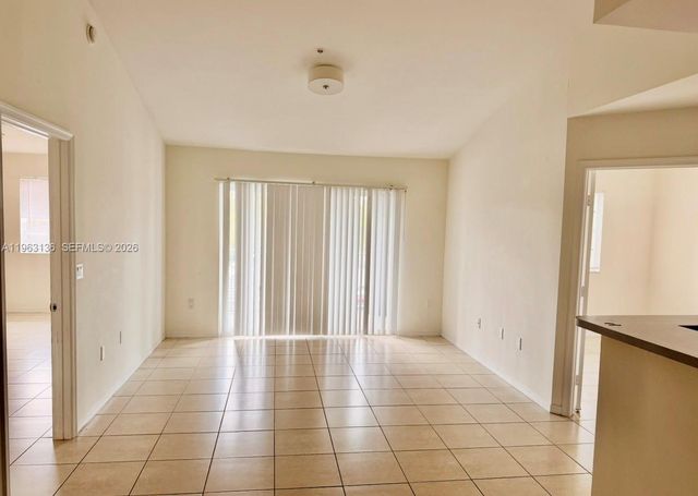 777 SW 111th Way 301, Pembroke Pines, FL 33025