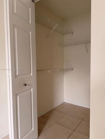 777 SW 111th Way 301, Pembroke Pines, FL 33025