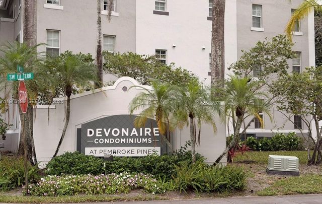 777 SW 111th Way 301, Pembroke Pines, FL 33025