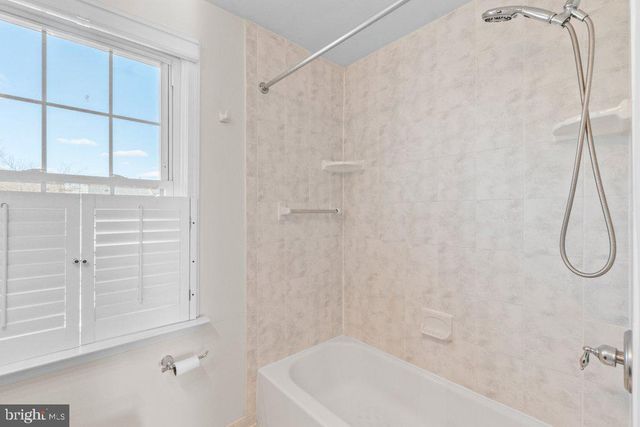 1529 COTTAGE LN, Towson, MD 21286