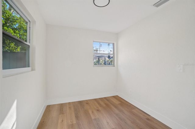 3720 12TH AVENUE S, St Petersburg, FL 33711