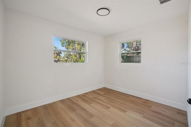 3720 12TH AVENUE S, St Petersburg, FL 33711