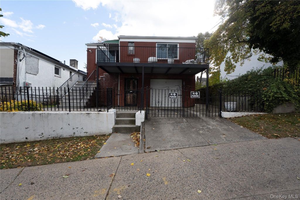 1616 Hammersley Avenue, Bronx, NY 10469