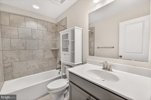 4959 MACDONOUGH PL, Frederick, MD 21703